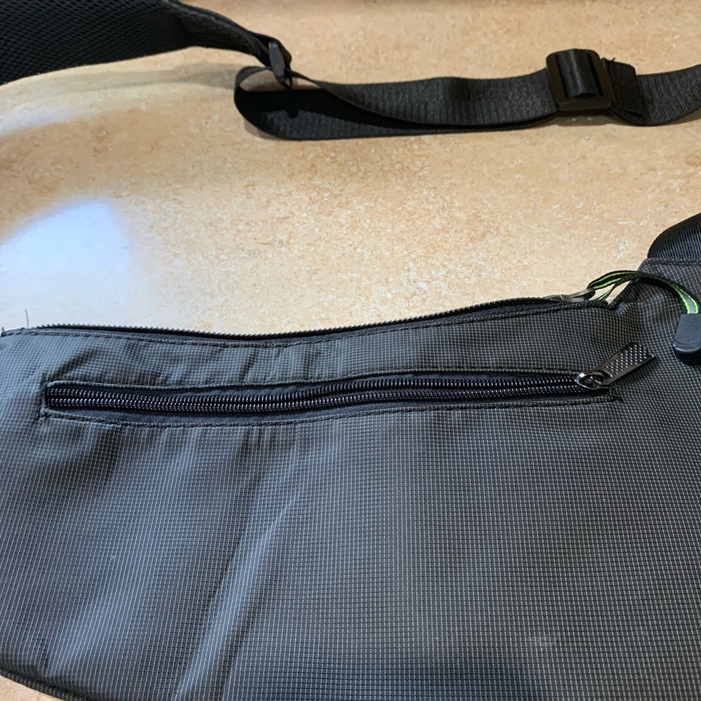 Men’s purses - Picture 2 of 8
